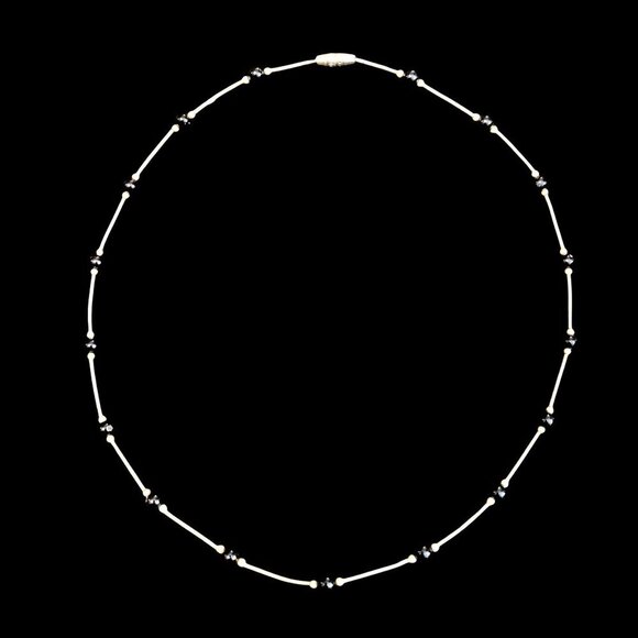 Unbranded Jewelry - Vintage Black Onyx Round Stones Stainless Steel Tube Bead Necklace Barrel Clasp